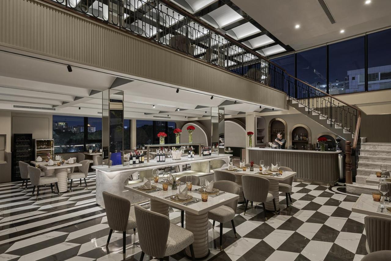 מלון הו צ'י מין סיטי La Siesta Premium Saigon מראה חיצוני תמונה The restaurant