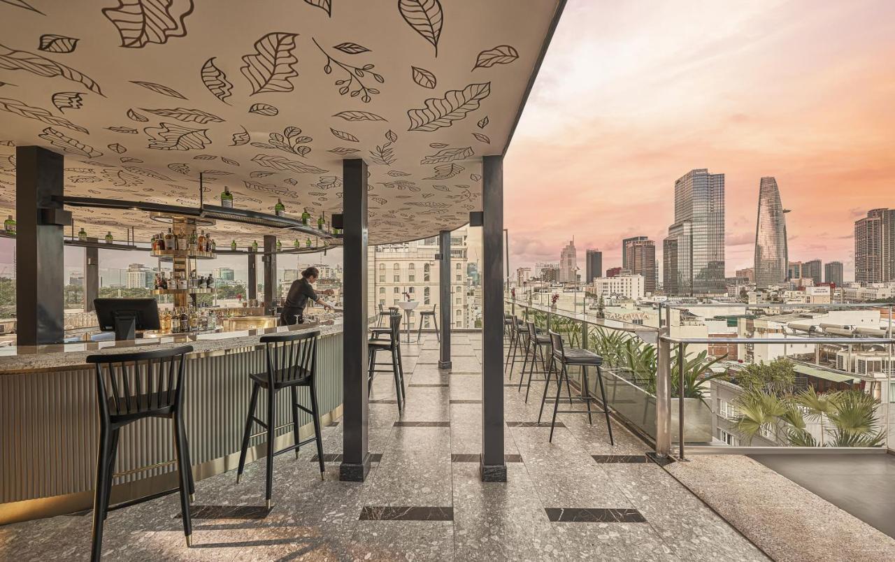 מלון הו צ'י מין סיטי La Siesta Premium Saigon מראה חיצוני תמונה The rooftop bar